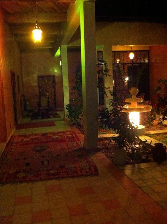 Riad La Maison Du Desert Oulad Driss Exterior photo
